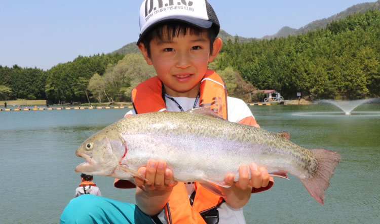 釣った魚の写真