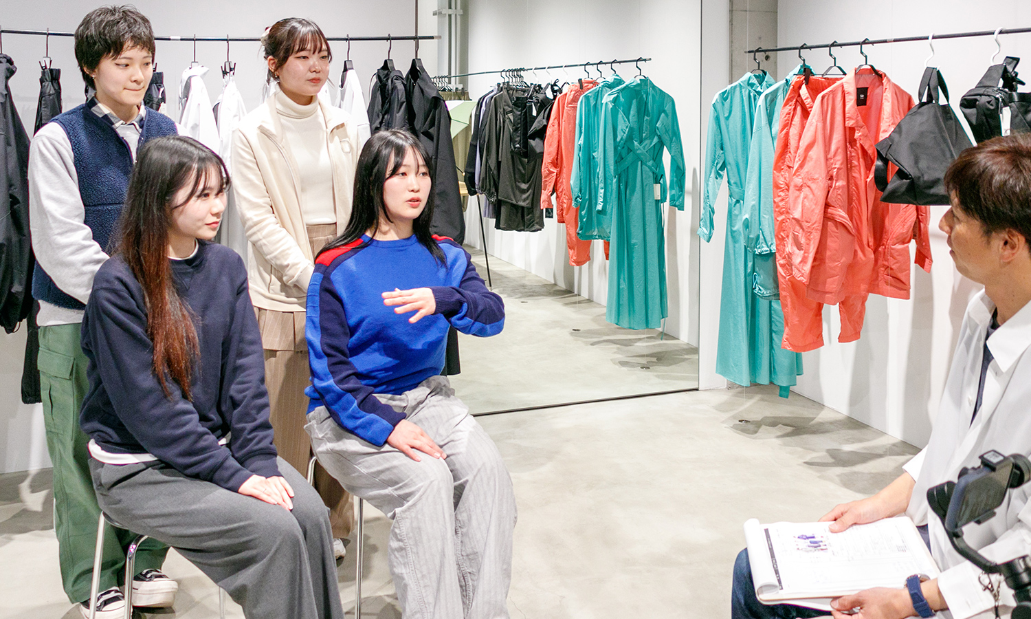 BE EARTH-FRIENDLY × COLLECTION WORK HRD PROJECT
