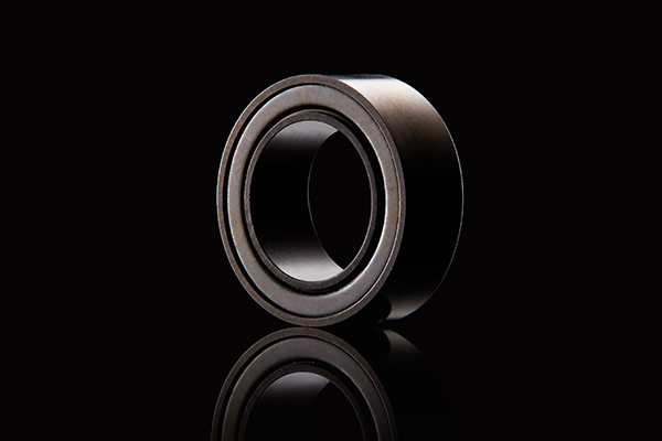 BALL BEARING（ボールベアリング）