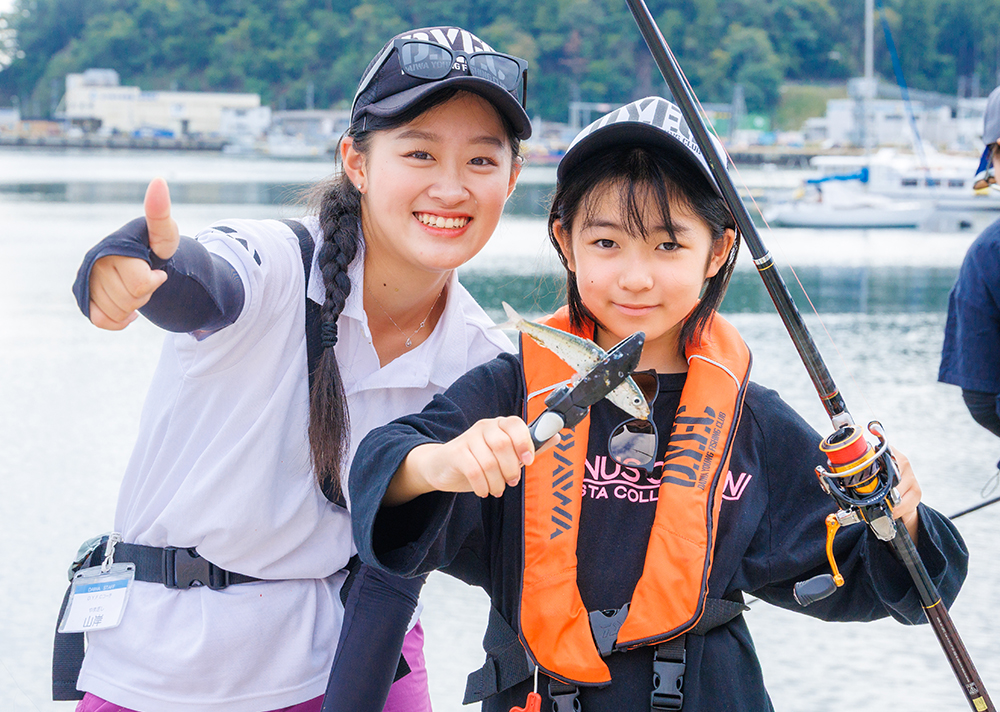 早朝7：30、D.Y.F.C海釣りスクールがスタート