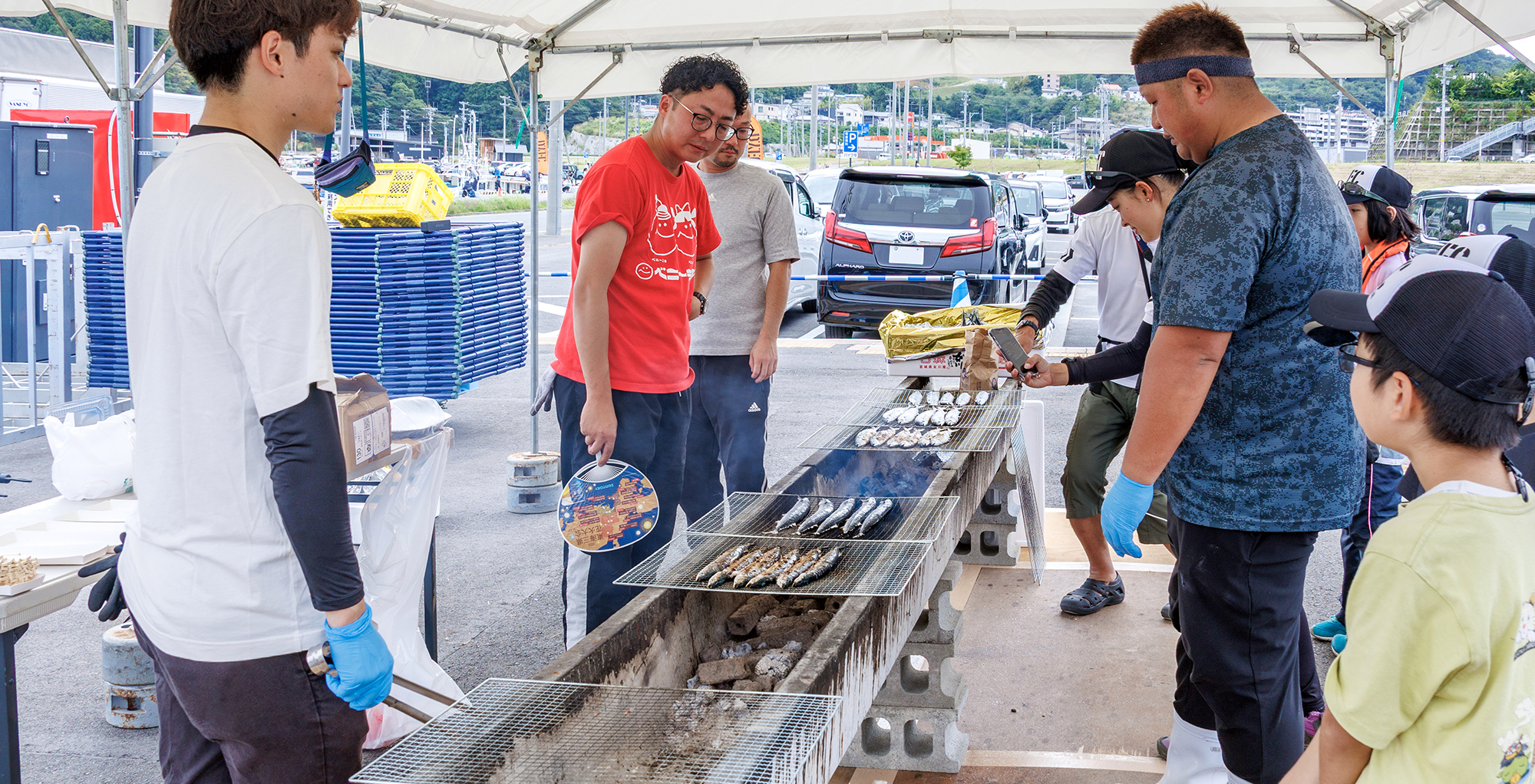 ランチタイムは、地元のサンマで舌鼓。