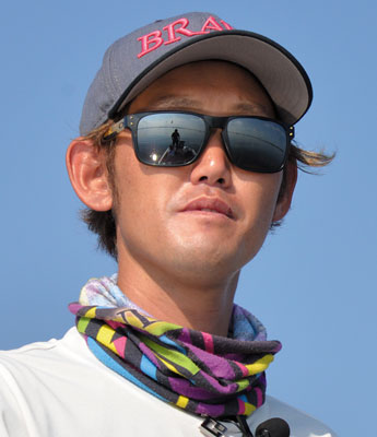 小島 明久