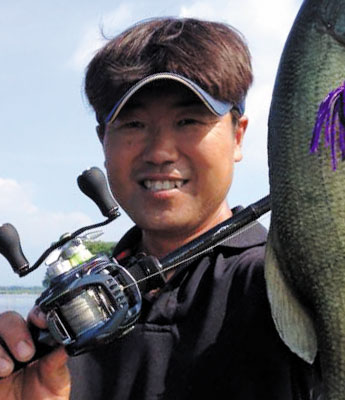 上田 恭弘