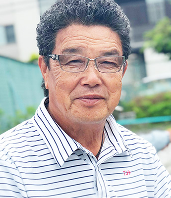 山田 康昭
