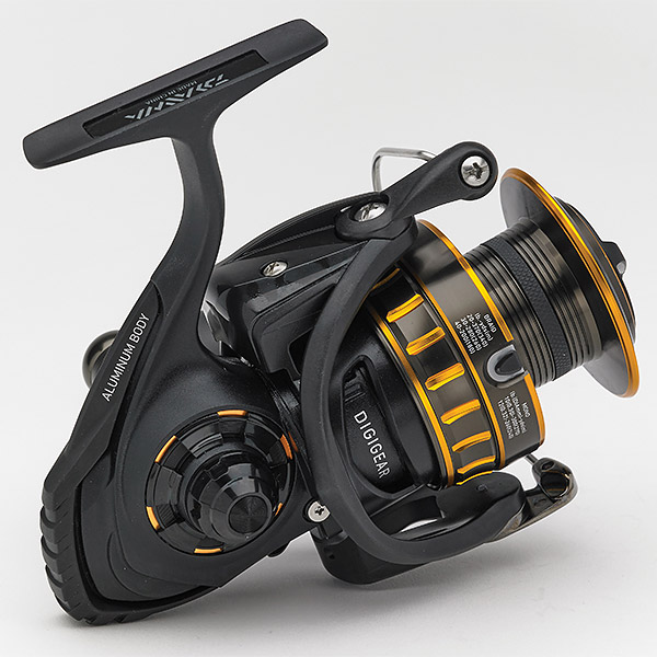 Daiwa BG MQ Spinning Reel 8000-H